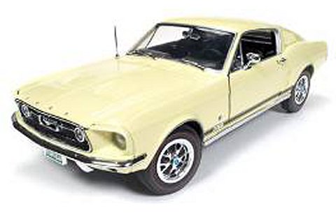 1967 フォード マスタング GT 2+2 (Golden 50th Anniversary of Mustang) ゴールド (1/18 アメリカンマッスルAMM1038) 1967 フォード マスタング GT 2+2 (Golden 50th Anniversary of Mustang) ゴールド (1/18 アメリカンマッスルAMM1038)