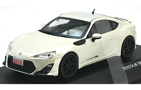 トヨタ 86 TRD パフォーマンスライン サテンホワイトパール (1/43 JコレクションJCP73014WH) トヨタ 86 TRD パフォーマンスライン サテンホワイトパール (1/43 JコレクションJCP73014WH)