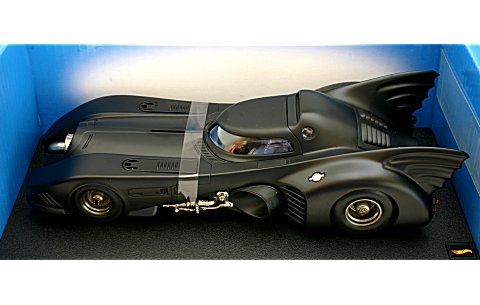バットモービル 「BATMAN RETURNS」 ヘリテージシリーズ (1/18 マテルMTCMC96) バットモービル 「BATMAN RETURNS」 ヘリテージシリーズ (1/18 マテルMTCMC96)