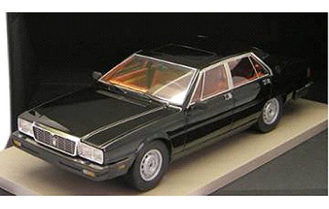 マセラティ クワトロポルテ 1979 ブラック (1/18 トップマーカスTOP023A) マセラティ クワトロポルテ 1979 ブラック (1/18 トップマーカスTOP023A)