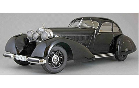 メルセデス 540K 「Autobahnkurier」 1938 ブラック (1/18 KKスケール KKDC180081) メルセデス 540K 「Autobahnkurier」 1938 ブラック (1/18 KKスケール KKDC180081)