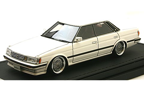 トヨタ マークII グランデ (GX71) ホワイト (1/43 イグニションモデルIG0679) トヨタ マークII グランデ (GX71) ホワイト (1/43 イグニションモデルIG0679)