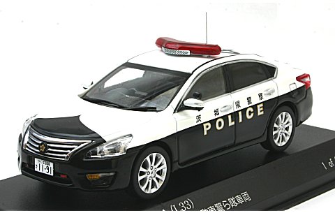 ニッサン ティアナ (L33) 2016 茨城県警察地域部自動車警ら車両 (1/43 レイズH7431606) ニッサン ティアナ (L33) 2016 茨城県警察地域部自動車警ら車両 (1/43 レイズH7431606)